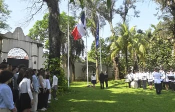 La celebración se llevó a cabo en la residencia del embajador francés Pierre-Christian Soccoja, con la participación de alumnos del Liceo Francés  “Marcel Pagnol”.