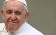 El papa Francisco abre la puerta a “revisar” el celibato en la Iglesia. (AFP)

(AFP)