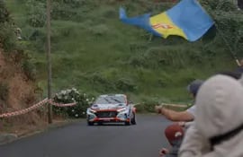 Imágenes de una de las competencias del Rally de Madeira.