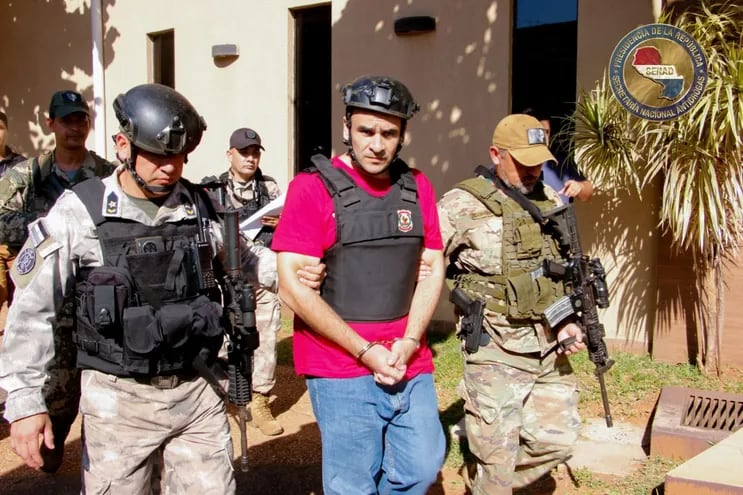 Miguel Ángel Insfrán, alias “Tío Rico” fue trasladado a la prisión Militar de Viñas Cué.