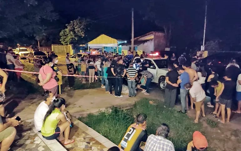 El crimen ocurrió el viernes de noche en pleno centro de la ciudad de Guarambaré, departamento Central.