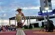 Instantes del desfile que fue realizado el sábado en el nuevo mirador de Cambyretá, en Itapúa.