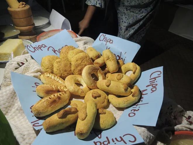 Las afamadas chipas de Coronel Bogado, un alimento tradicional de la culinaria de nuestro país, que serán las protagonistas en las reuniones familiares y comidas compartidas durante las celebraciones de Semana Santa.