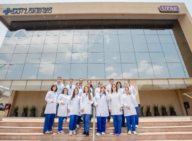 Recientemente, ANEAES entregó certificados de acreditaciones a la carrera de Medicina de San Lorenzo y de Pedro Juan Caballero.
