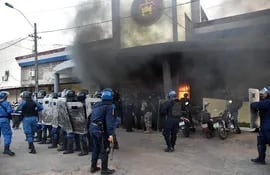 El ministro de la Corte Víctor Ríos atribuyó la crisis en la cárcel de Tacumbú al "populismo punitivo".