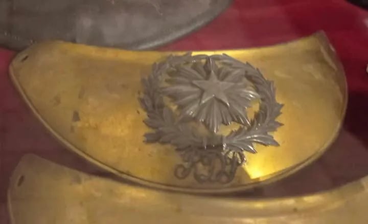 Esta es la insignia del General Resquín que fue robada del Museo Monseñor Juan Sinforiano Bogarín.