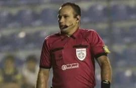 Giancarlos Juliadoza será el árbitro de Cerro Porteño - Sportivo Ameliano