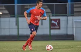 Víctor Cáceres jugará en Nacional.