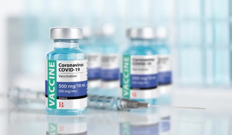 Salud negocia con dos farmacéuticas para la compra de tres millones de dosis de las vacunas contra el covid-19.