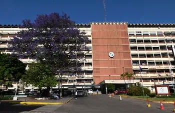 Hospital Central del Instituto de Previsión Social (IPS).