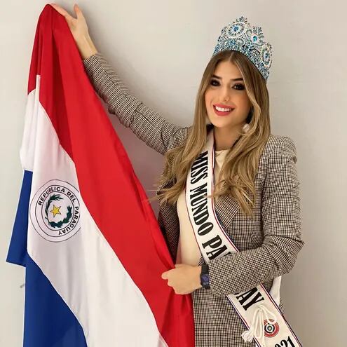 Bethania Borba partió esta mañana rumbo a Puerto Rico para la gran final de Miss Mundo 2021.