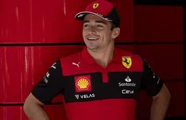 El piloto de Ferrari y líder del Mundial de Fórmula 1, el monegasco Charles Leclerc, buscará junto a su compañero español Carlos Sainz, contener el avance de Red Bull tras el doblete logrado en Imola, donde triunfó Max Verstappen por delante de Sergio Pérez.