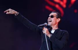 Marc Anthony durante el show de su gira "ViviendoTour" en Cancún. Esta noche cantará en Asunción por segunda vez.