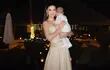 Nadia Ferreira con su pequeño hijo en brazos deseó un feliz 2024 a todos sus seguidores. (Instagram/Nadia Ferreira)