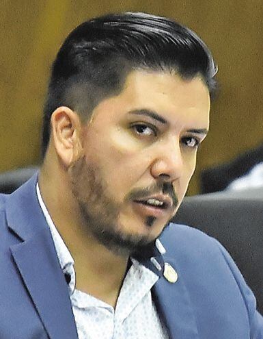 El diputado Carlos Portillo Verón (PLRA, efrainista) afrontará juicio oral bajo acusación por tráfico de influencia.