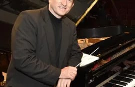 el-pianista-daniel-luzko-163517000000-1829471.JPG