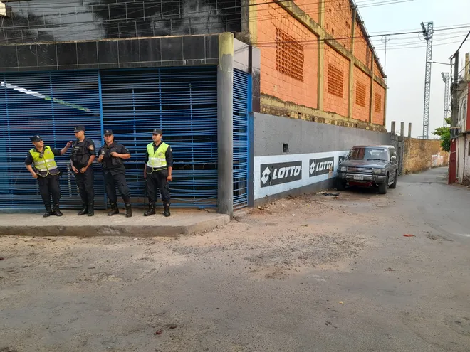 Tras asalto a un delivery, Policías realizan operativos en la Chacarita