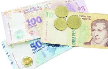 pesos-argentinos-104029000000-1626821.jpg