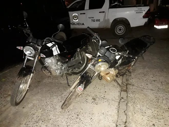Las motos que fueron incautadas y recuperadas por la Policía.