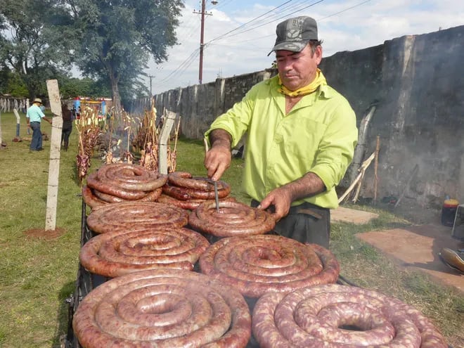 Chorizo sanjuanino, menú que identifica a San Juan Bautista, Misiones.