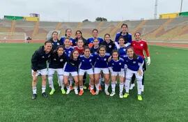 La selección femenina entrenó en el estadio San Marcos de Lima.