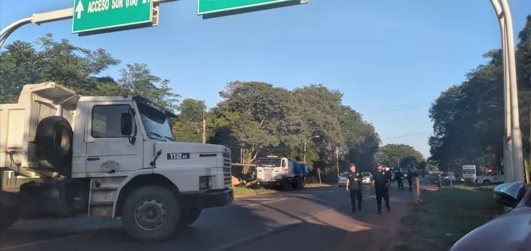 Los camioneros realizaron bloqueos esta mañana en varios puntos del país.