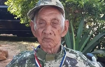 Pese a su avanzada edad, 107 años, don Basilio mantiene buena salud, y se muestra aún activo. La Comuna de Coronel Bogado lo agasajó en su residencia, en la compañía San Isidro de este distrito.