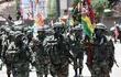 miembros-de-la-milicia-boliviana-durante-un-desfile--110203000000-1322371.jpg
