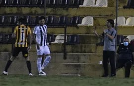 Daniel Garnero Libertad Libertad campeón Torneo Apertura 2021