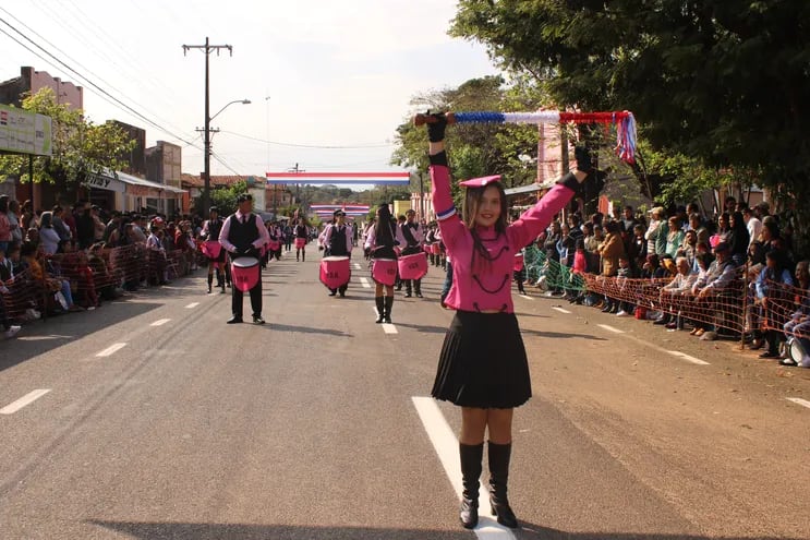 Desfile por el aniversario de la batalla de Piribebuy. Fotos de Faustina Agüero. 12 Agosto de 2023