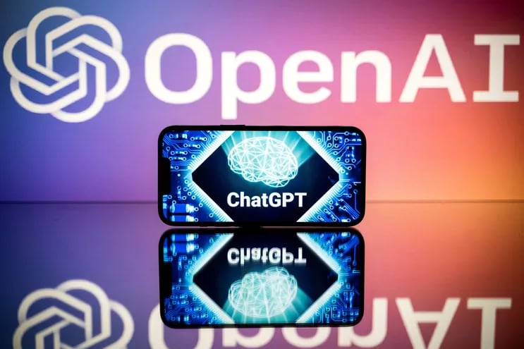 La compañía de investigación de inteligencia artificial (IA) OpenAI anunció este miércoles que dará recompensas económicas de entre 200 y 20.000 dólares a aquellos que reporten errores en los servicios que ofrece la empresa, entre ellos su chatbot con IA ChatGPT.