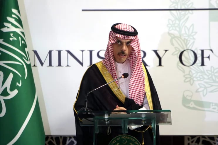 El ministro de Exteriores de Arabia Saudí, Faisal bin Farhan Al-Saud.