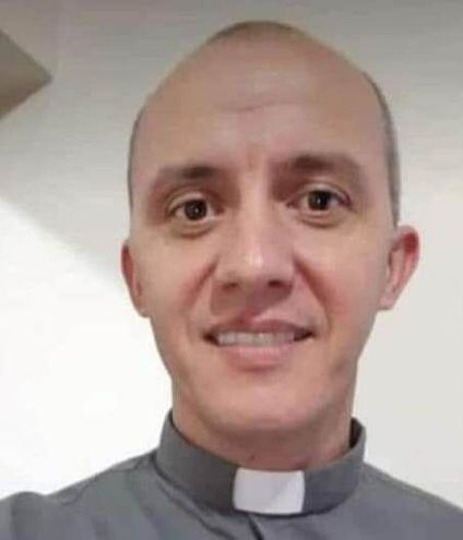 Ricardo José Guesser, encontrado muerto dentro de un salón parroquial en la ciudad de Santa Rosa del Monday.