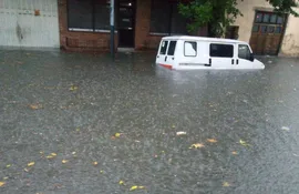 La localidad de Barracas se encuentra en la Ciudad Autónoma de Buenos Aires, inundada tras las lluvias.