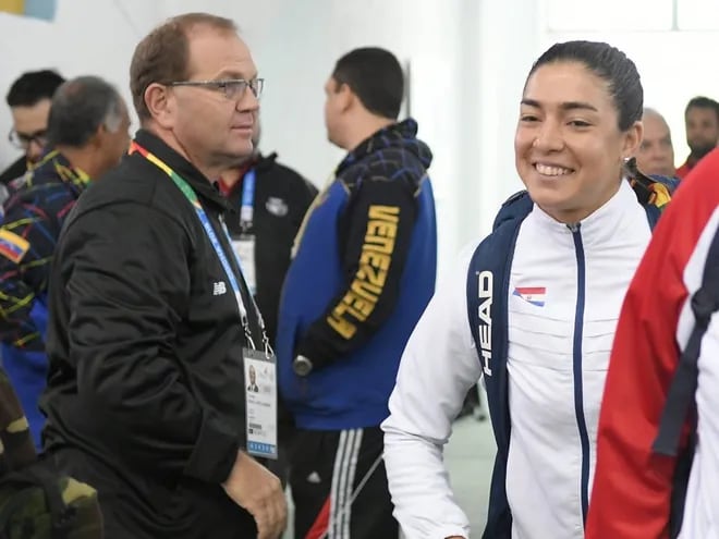 Camilo Pérez, presidente del Comité Olímpico Paraguayo, y Montserrat González, extenista, en los Juegos Odesur 2018.