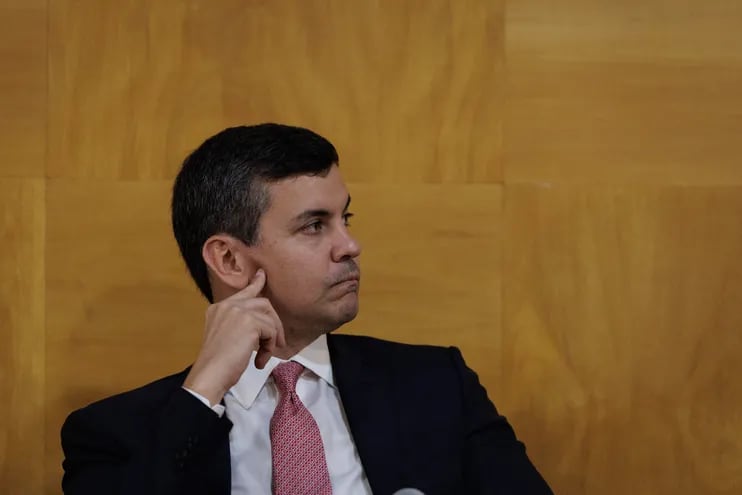 El presidente electo de Paraguay, Santiago Peña, tiene a muchos miembros del grupo Cartes en su Gabinete.
