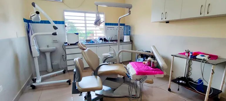 La USF de Paranambú cuenta con un consultorio odontológico equipado para atenciones.