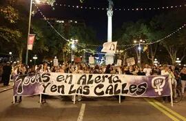 marcha-de-mujeres-uruguay-231755000000-1682481.JPG