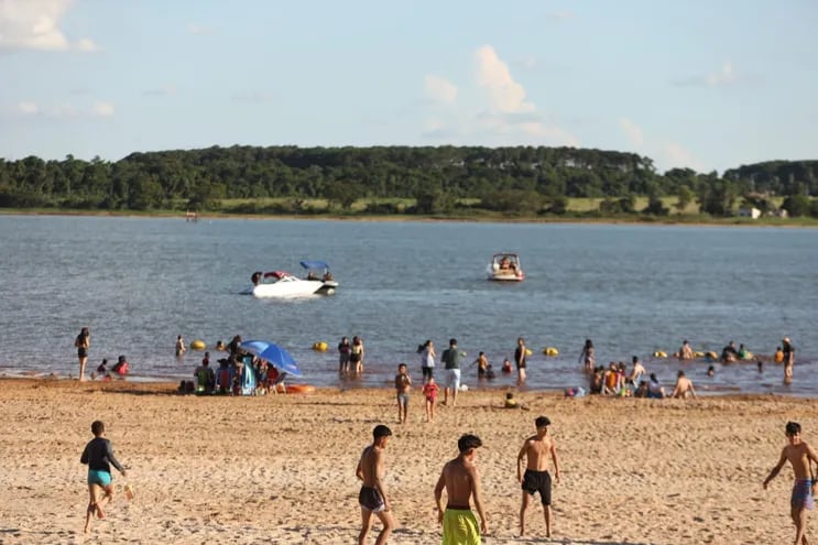 Las actividades de playa ya se iniciaron el fin de semana en Hernandarias.