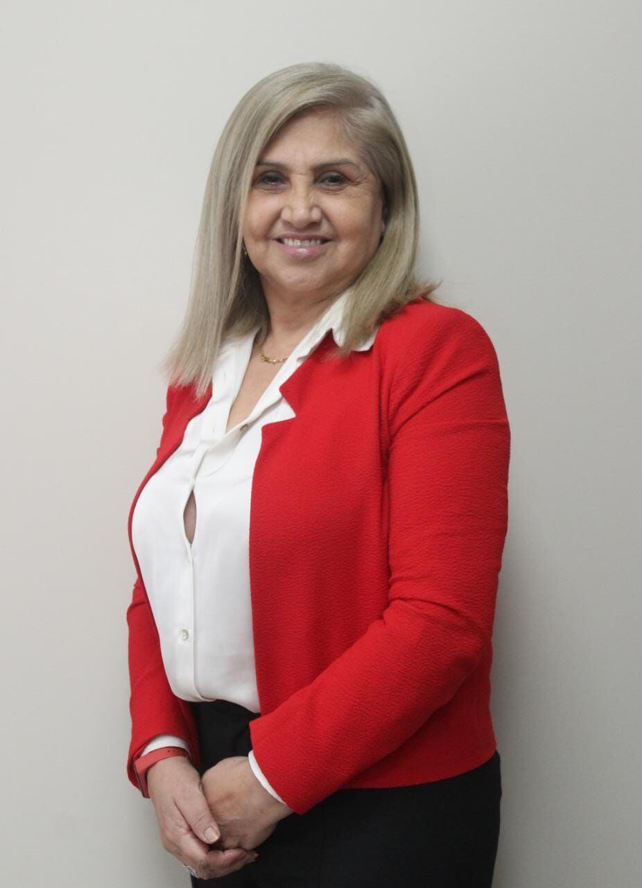 Abg. María Victoria Rivas de Adlan (62 años), candidata a la FGE. 