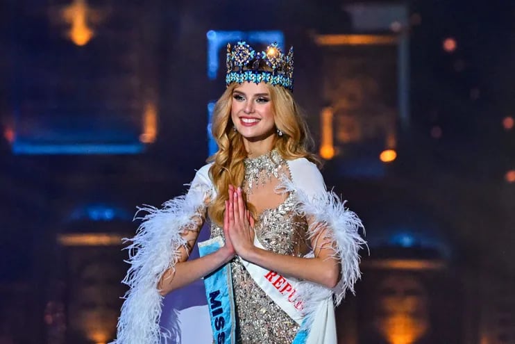 La representante de República Checa, Krystyna Pyszkova, fue coronada Miss Mundo en la edición número 71 del certamen de belleza.