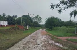 Pobladores de Caacupé y Piribebuy exigen pavimentación desde hace 10 años
