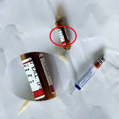 La ampolla cuya comercialización está prohibida fue hallada en un basurero de la clínica "Mommy Dent".