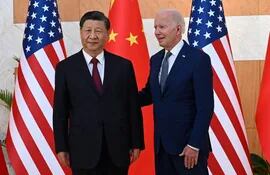 EL presidente de China, Joe Biden (i) y el mandatario de Estados Unidos, Joe Biden, se volverán a ver esta semana en San Francisco.  (AFP)