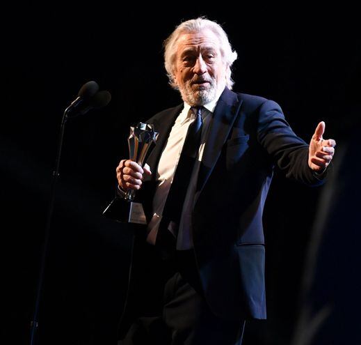 SANTA MONICA, CALIFORNIA - JANUARY 12: Robert De Niro accepts the Best Acting Ensemble award for 'The Irishman' onstage at the 25th Annual Critics' Choice Awards at Barker Hangar on January 12, 2020 in Santa Monica, California.   Emma McIntyre/Getty Images/AFP
== FOR NEWSPAPERS, INTERNET, TELCOS & TELEVISION USE ONLY ==