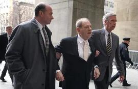 Harvey Weinstein llegando a su juicio, en una foto de archivo.