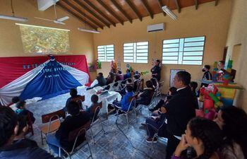 Con proyección de un audio visual y acto cultural, autoridades educativas, municipales y eclesiásticas recordaron los 253 años de la Batalla de Sapucaimi Picada Diarte.