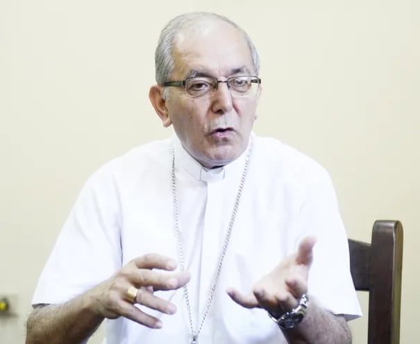 Monseñor Edmundo Valenzuela, renunciante arzobispo de Asunción.