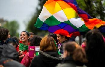 Decenas de mujeres participan en un encuentro nacional el sábado, en La Plata (Argentina).