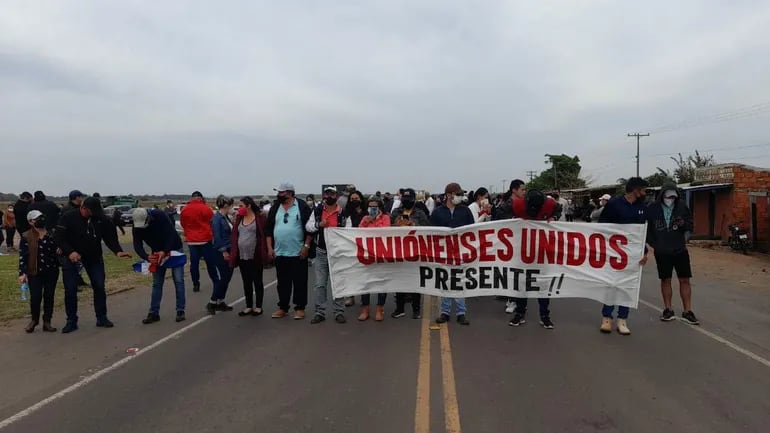 Pobladores exigen el recapado de un tramo que une Unión con San Estanislao.